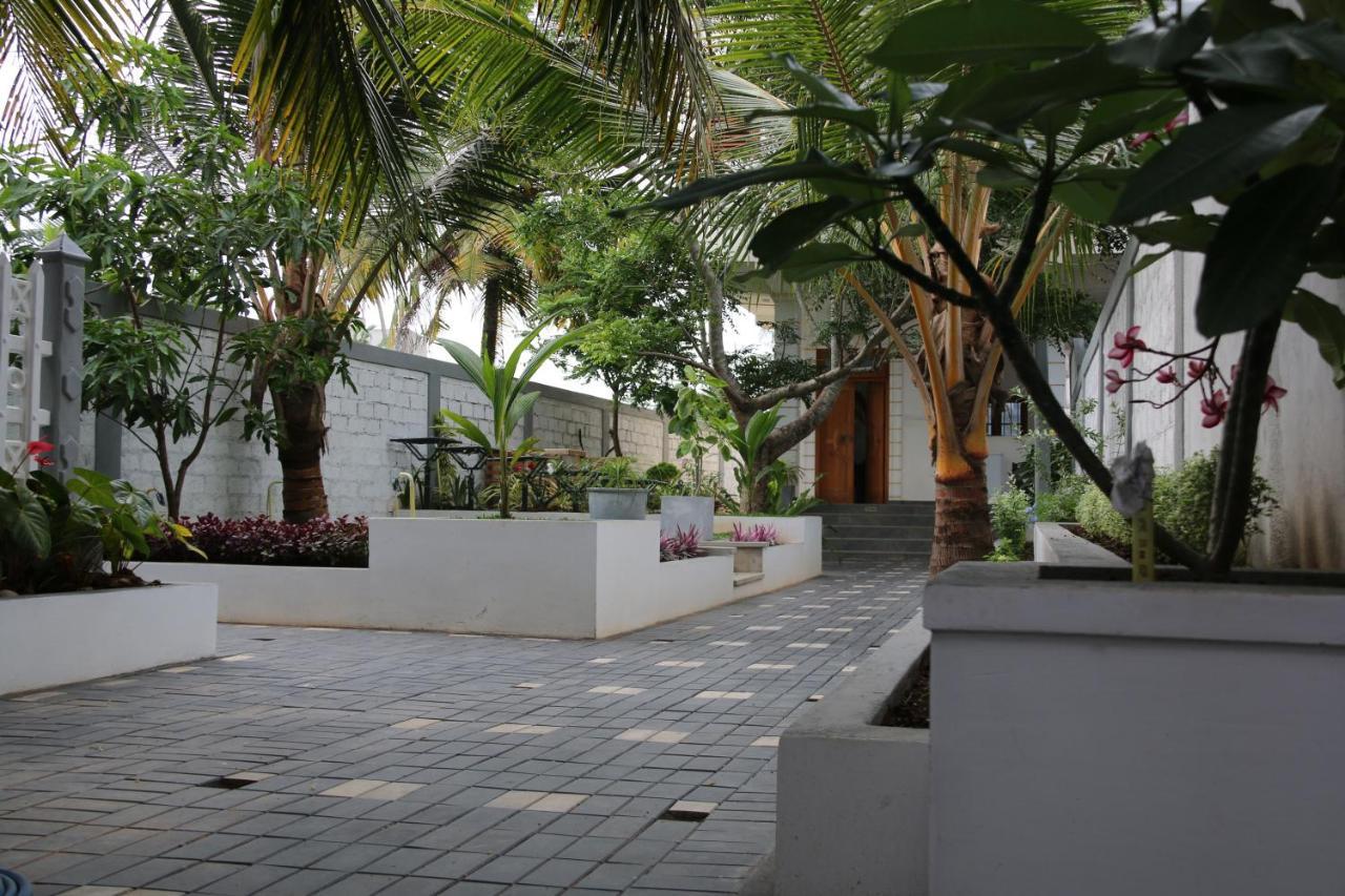Hotel Surf'N Lanka - Surf School Weligama Exterior foto